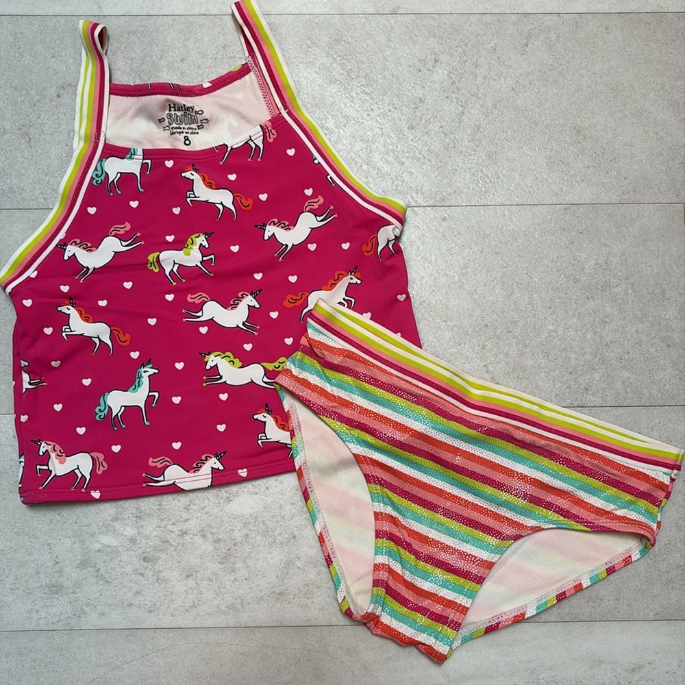 Hatley 🌈 unicorn tankini - Picture 8 of 8